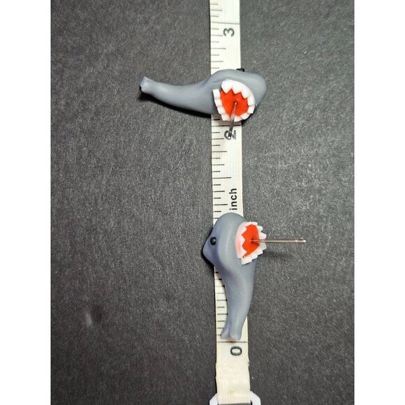 **Final Sale** Grey shark earrings - Picture 9 of 9